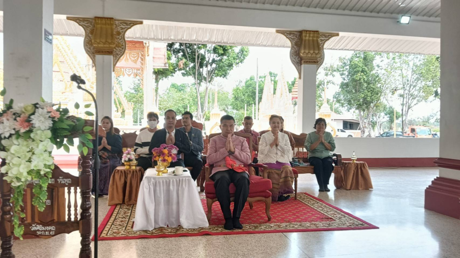 นายสะอาด  วงศ์รักษ์ นายอำเภอเดชอุดมเป็นประธานในการจัดกิจกรรมด้านสังคมและสิ่งแวดล้อม เพื่อส่งเสริมในเรื่องจริยธรรม คุณธรรม การเป็นจิตอาสา บำเพ็ญประโยชน์ศาสนสถาน จัดโดยการไฟฟ้าส่วนภูมิภาคเดชอุดม ณ วัดศิริมงคล